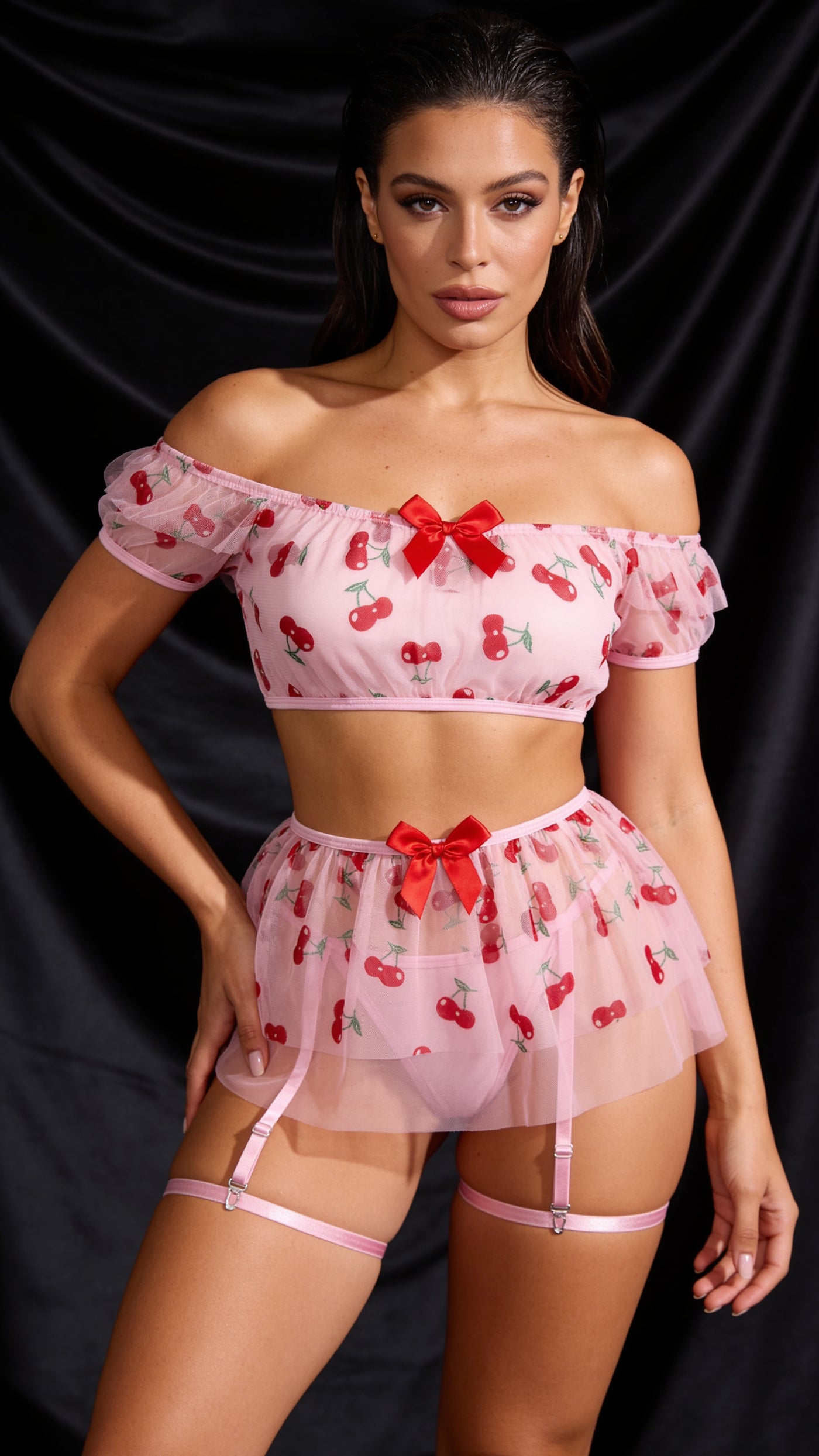 Dolly Pembe Kiraz Desenli Pin-Up Kostümü